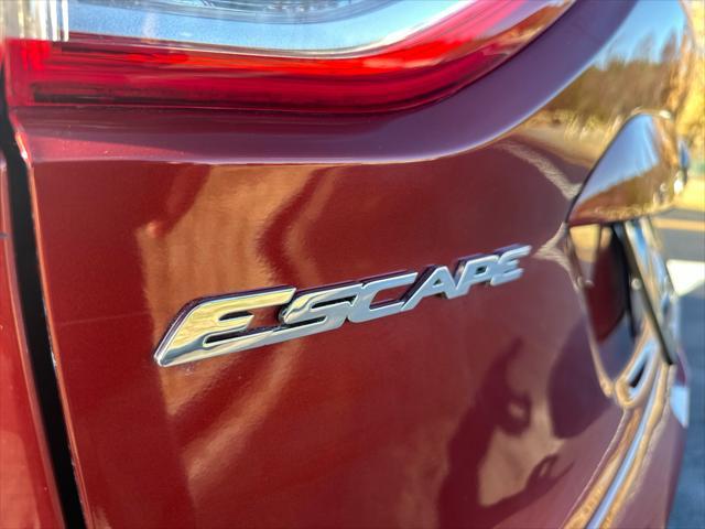 used 2014 Ford Escape car, priced at $7,995