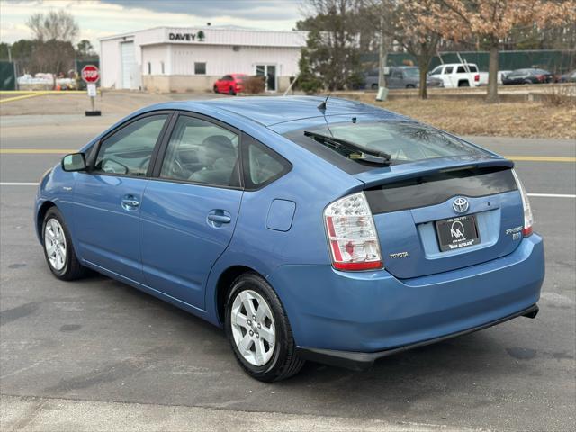 used 2007 Toyota Prius car, priced at $7,995