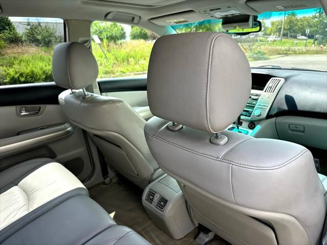 used 2006 Lexus RX 400h car, priced at $7,995