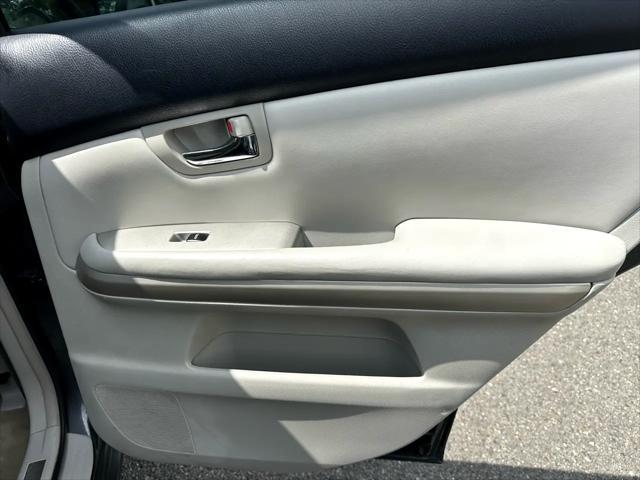 used 2006 Lexus RX 400h car, priced at $7,995