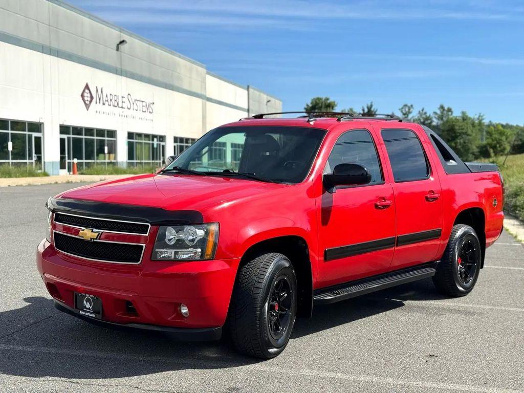 used 2011 Chevrolet Avalanche car, priced at $11,995