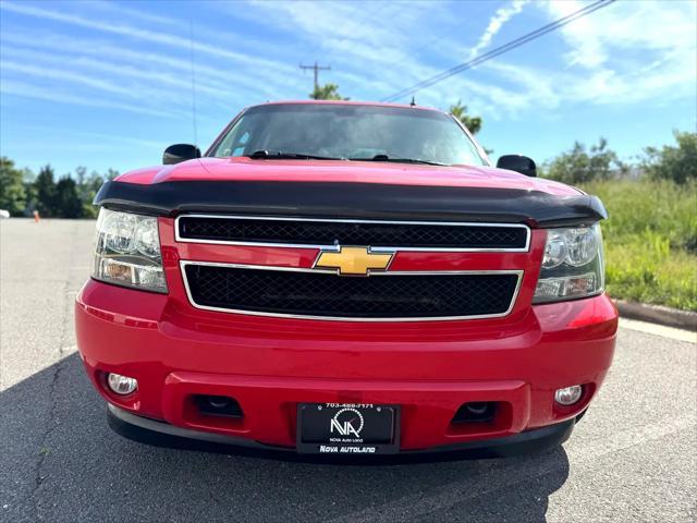 used 2011 Chevrolet Avalanche car, priced at $12,995