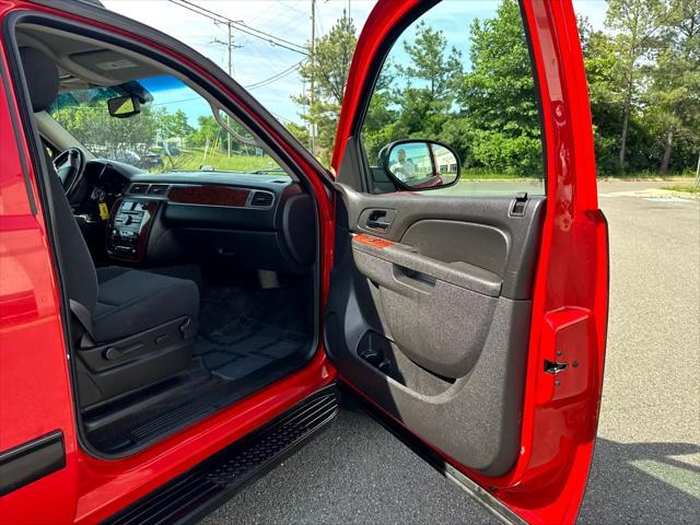 used 2011 Chevrolet Avalanche car, priced at $12,995