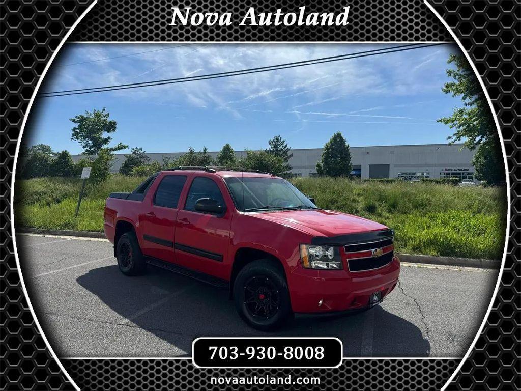 used 2011 Chevrolet Avalanche car, priced at $11,995