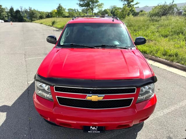 used 2011 Chevrolet Avalanche car, priced at $12,995
