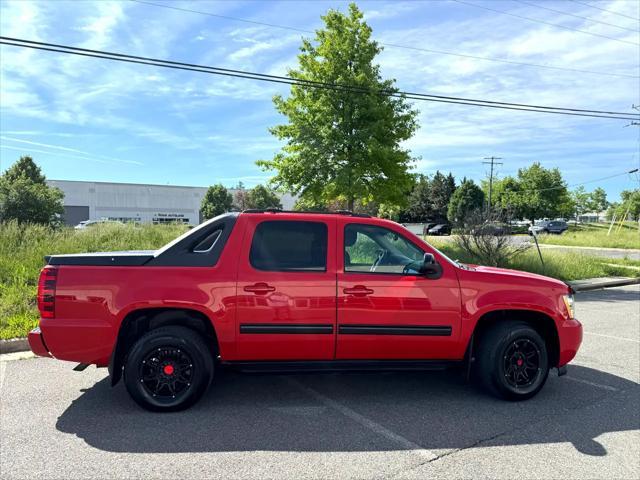 used 2011 Chevrolet Avalanche car, priced at $12,995