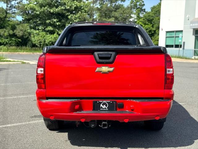 used 2011 Chevrolet Avalanche car, priced at $12,995
