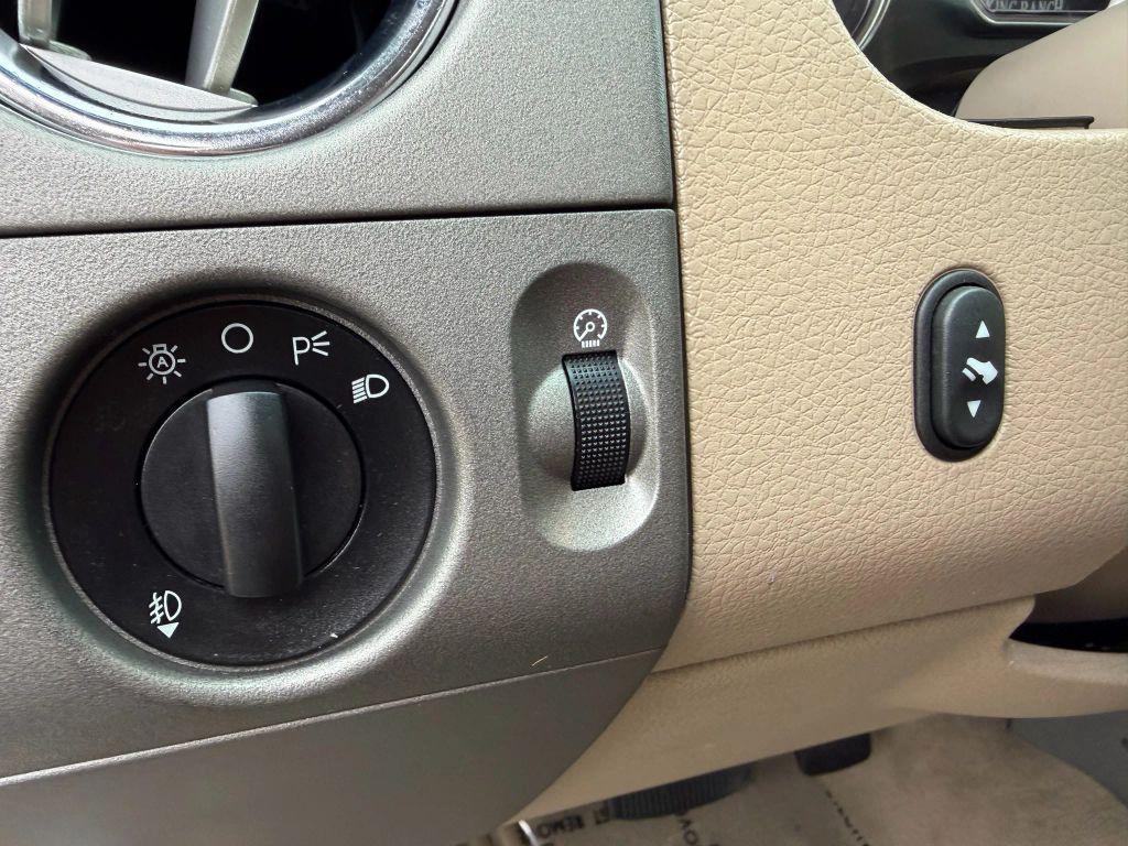 used 2006 Ford F-150 car, priced at $13,995