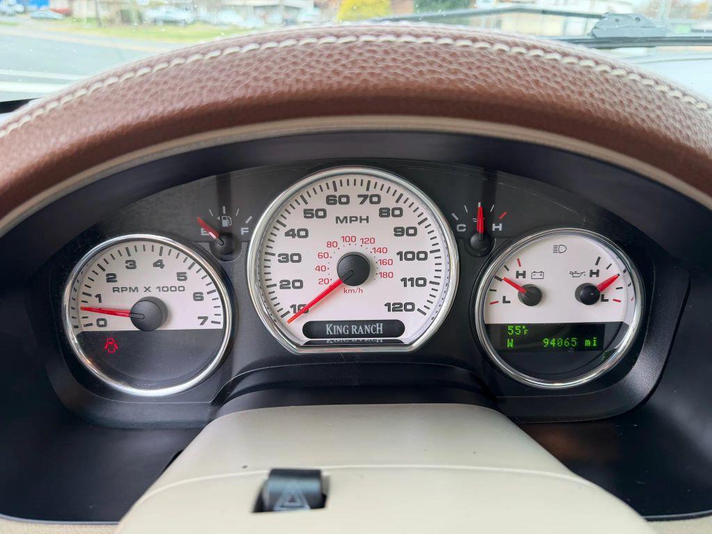 used 2006 Ford F-150 car, priced at $13,995