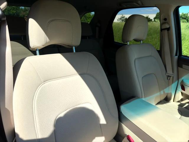 used 2005 Buick Rendezvous car, priced at $9,995