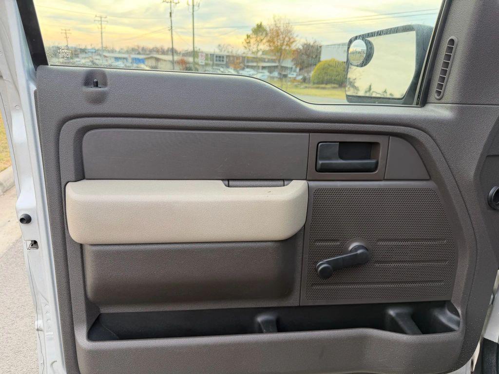 used 2009 Ford F-150 car, priced at $11,995