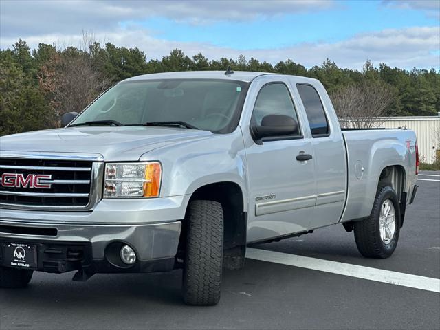 used 2013 GMC Sierra 1500 car, priced at $17,995