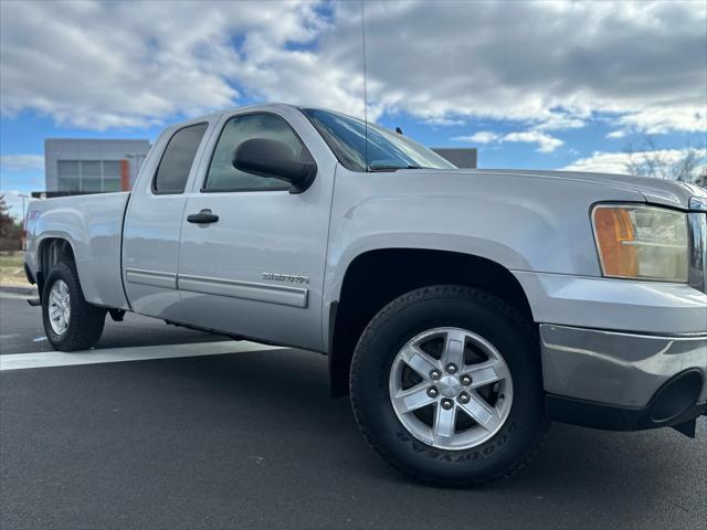 used 2013 GMC Sierra 1500 car, priced at $17,995