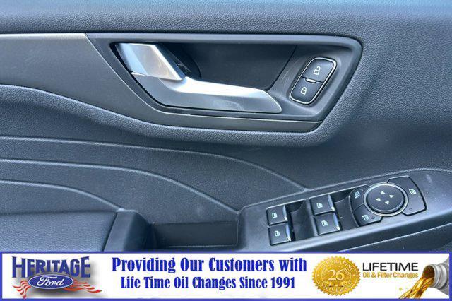 new 2025 Ford Escape PHEV car, priced at $39,554