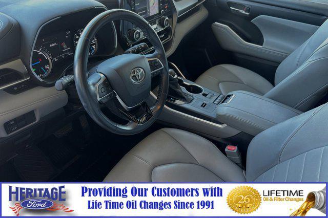 used 2021 Toyota Highlander Hybrid car, priced at $40,673