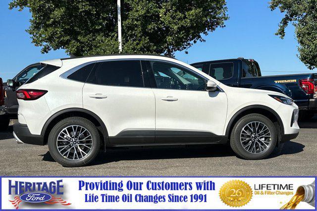 new 2025 Ford Escape PHEV car, priced at $35,182