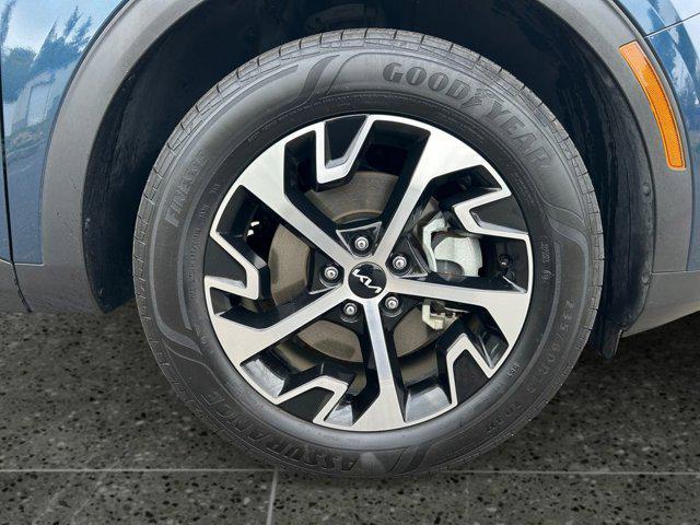 used 2023 Kia Sportage Hybrid car, priced at $26,937