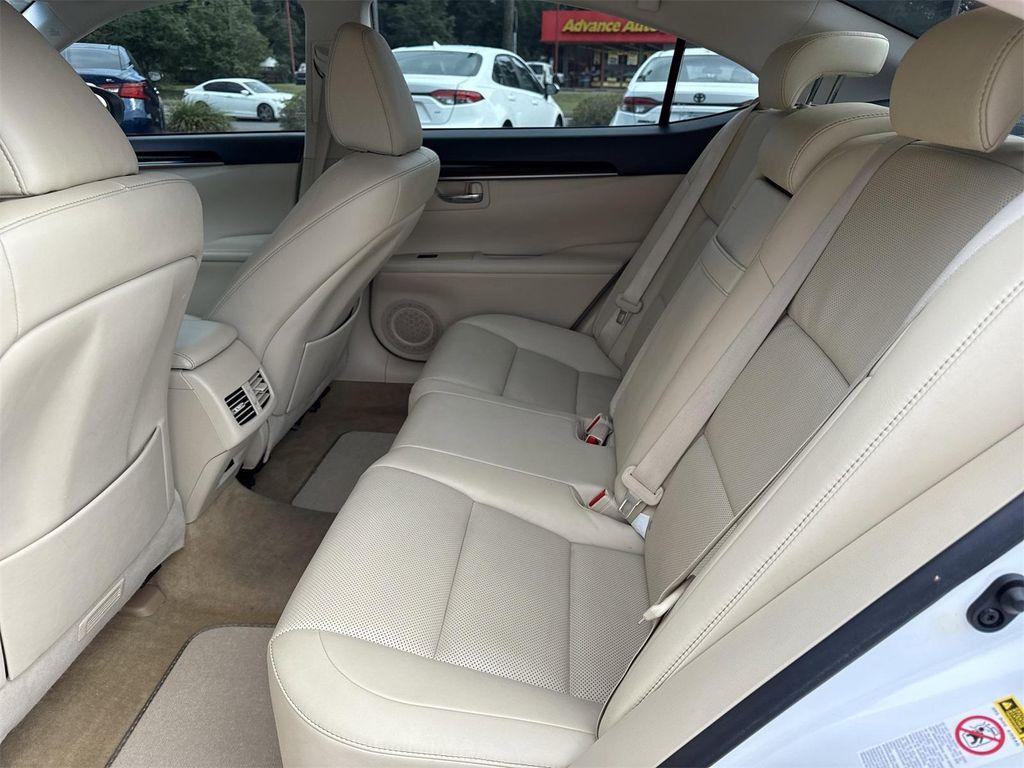 used 2015 Lexus ES 350 car, priced at $24,900
