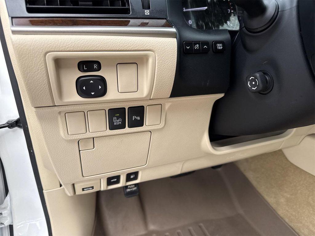 used 2015 Lexus ES 350 car, priced at $24,900