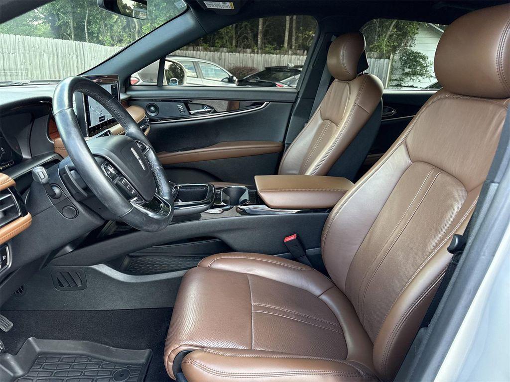 used 2023 Lincoln Nautilus car, priced at $43,900