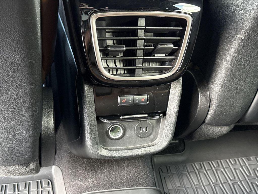 used 2023 Lincoln Nautilus car, priced at $43,900