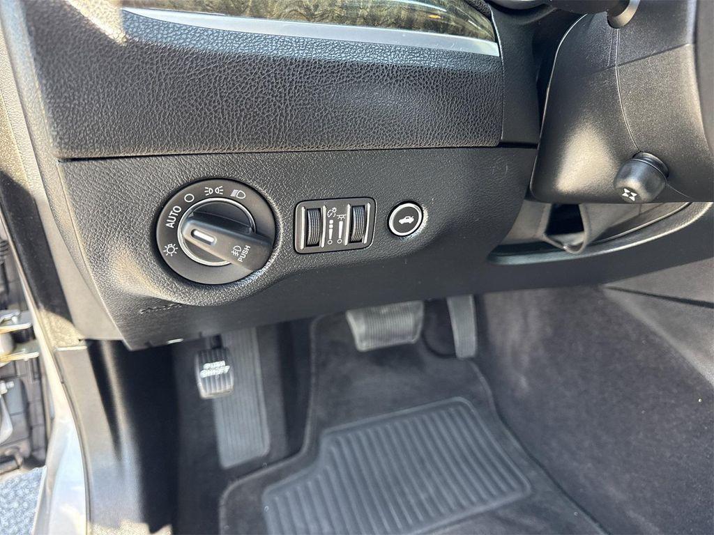 used 2018 Chrysler 300 car, priced at $20,900
