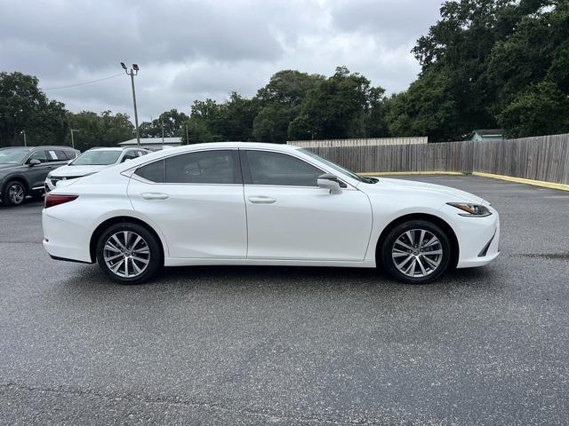 used 2019 Lexus ES 350 car, priced at $38,900