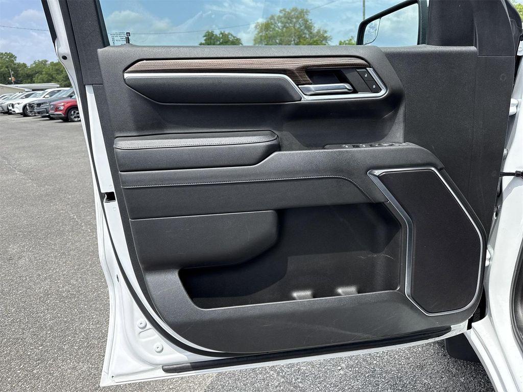 used 2023 Chevrolet Silverado 1500 car, priced at $37,900