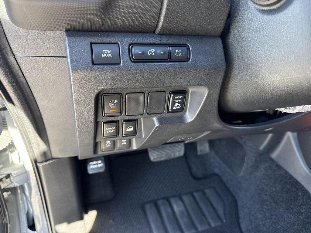 used 2023 Nissan Frontier car, priced at $39,900