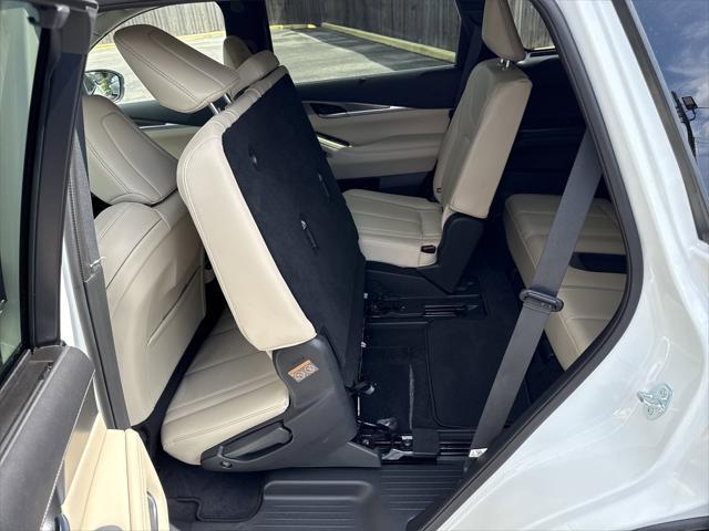 used 2024 INFINITI QX60 car, priced at $49,900