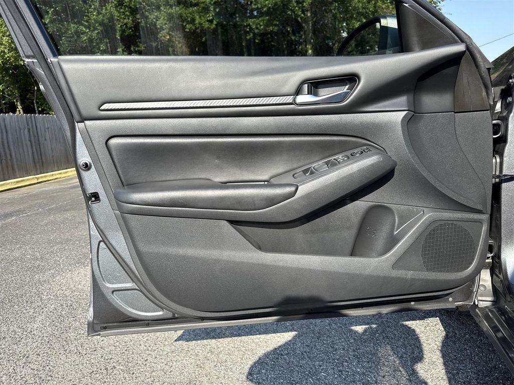 used 2022 Nissan Altima car, priced at $23,900