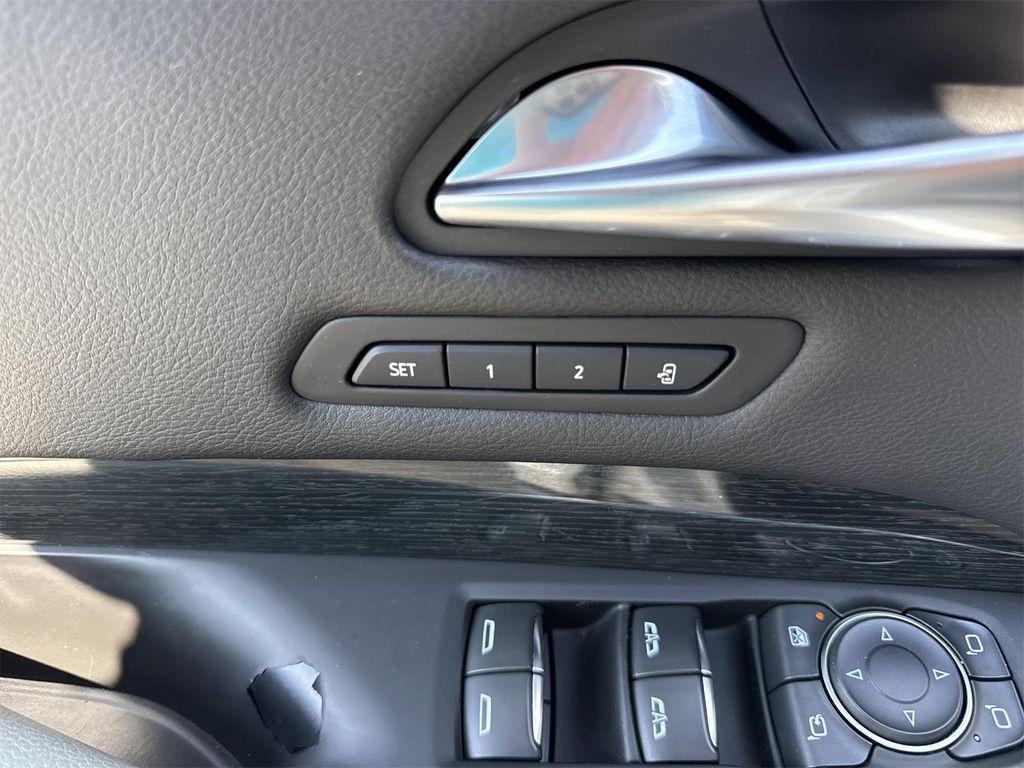 used 2019 Cadillac XT4 car, priced at $26,900