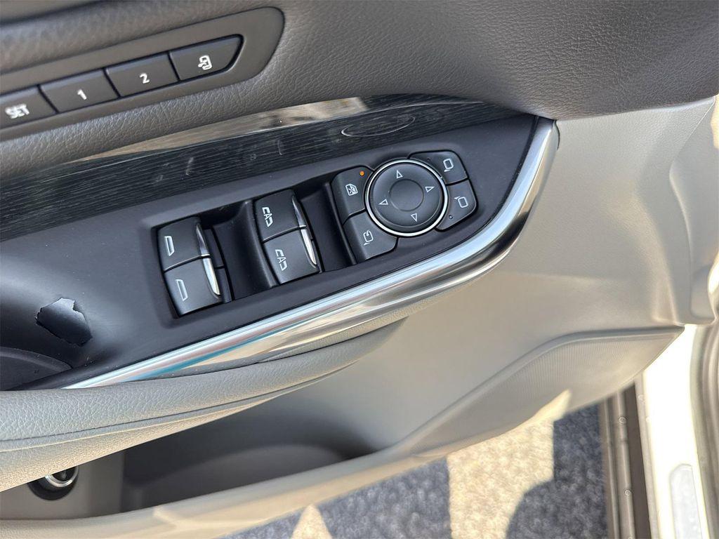 used 2019 Cadillac XT4 car, priced at $26,900