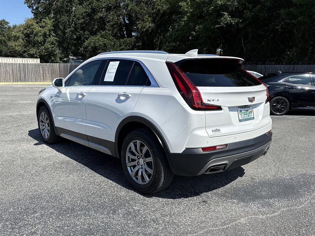 used 2019 Cadillac XT4 car, priced at $26,900