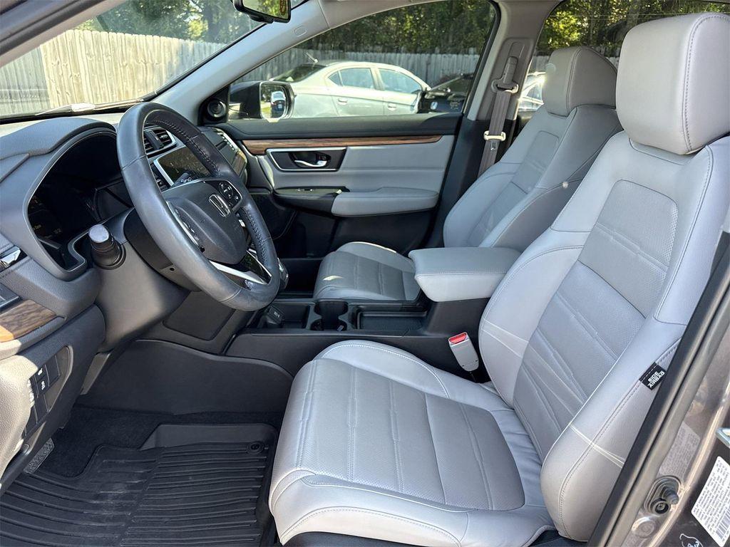 used 2019 Honda CR-V car, priced at $27,900