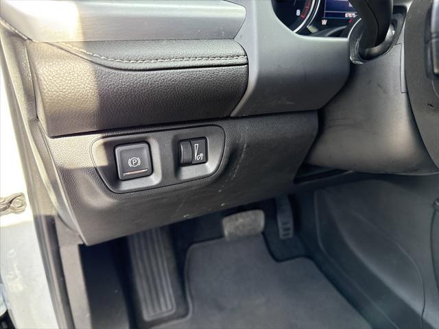 used 2021 GMC Acadia car, priced at $25,900