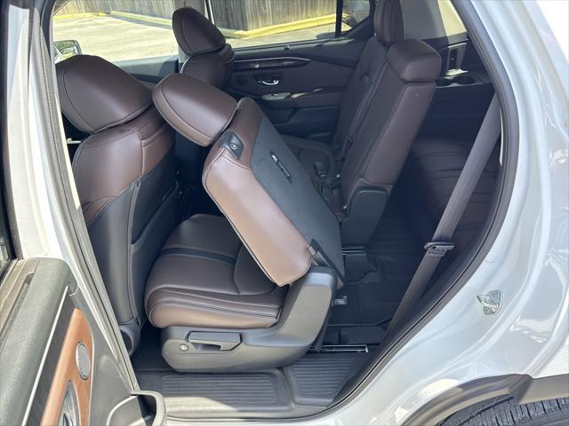 used 2023 Honda Pilot car, priced at $48,900