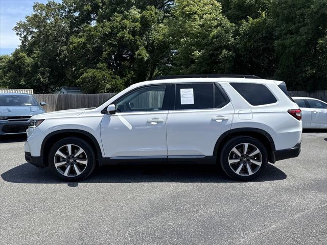 used 2023 Honda Pilot car, priced at $48,900