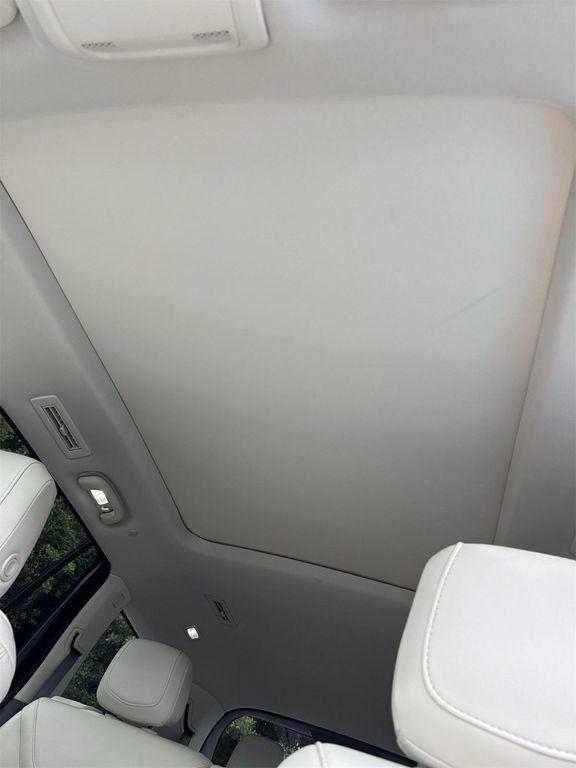 used 2021 Cadillac XT6 car, priced at $37,900