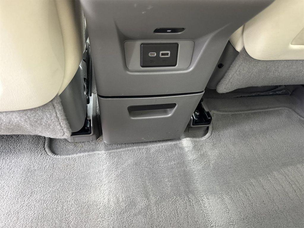 used 2021 Cadillac XT6 car, priced at $37,900