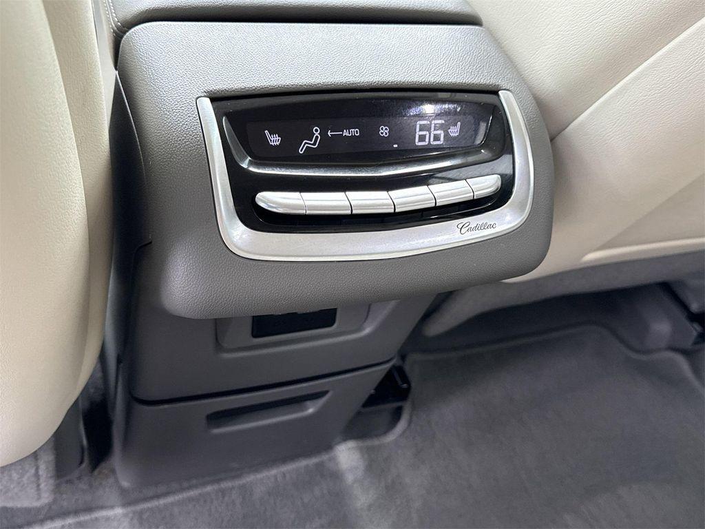 used 2021 Cadillac XT6 car, priced at $37,900