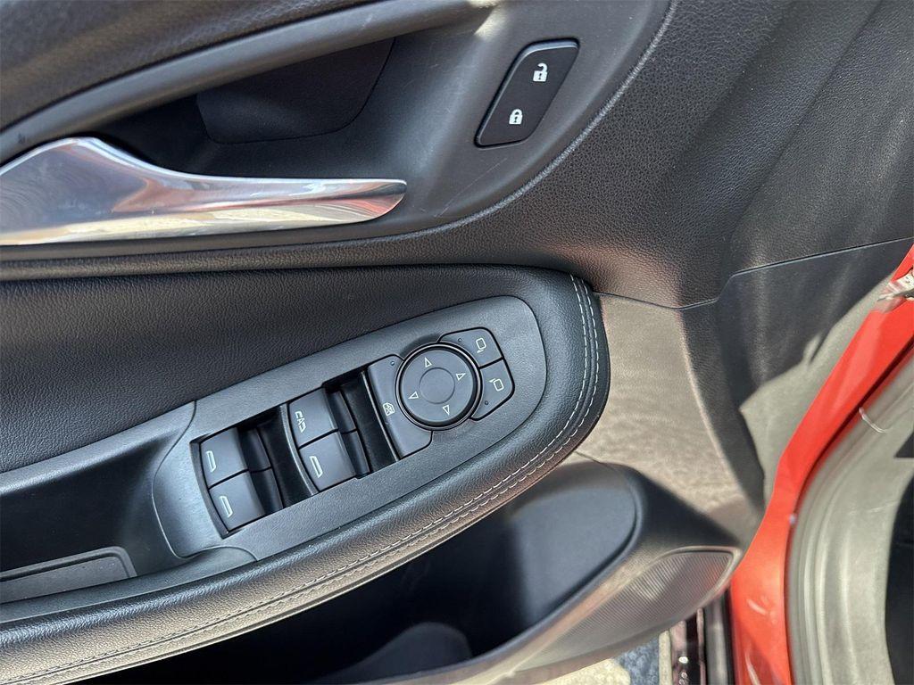 used 2024 Buick Encore GX car, priced at $23,900