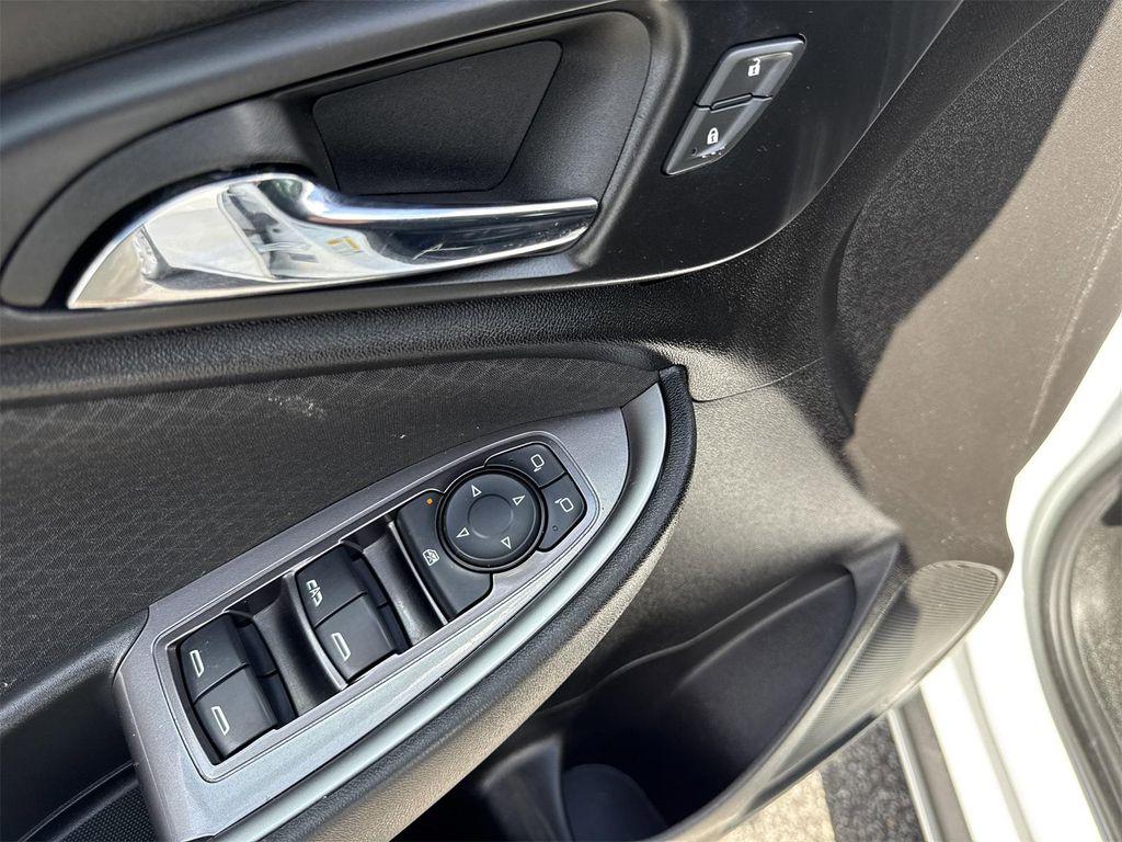 used 2023 Chevrolet Malibu car, priced at $18,900