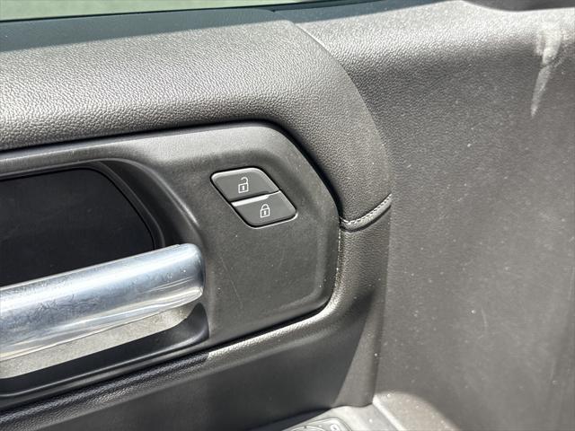 used 2021 GMC Sierra 1500 car, priced at $40,900