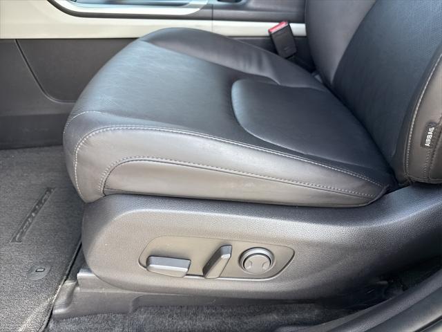 used 2024 Kia Carnival car, priced at $34,900