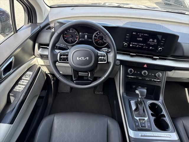 used 2024 Kia Carnival car, priced at $34,900
