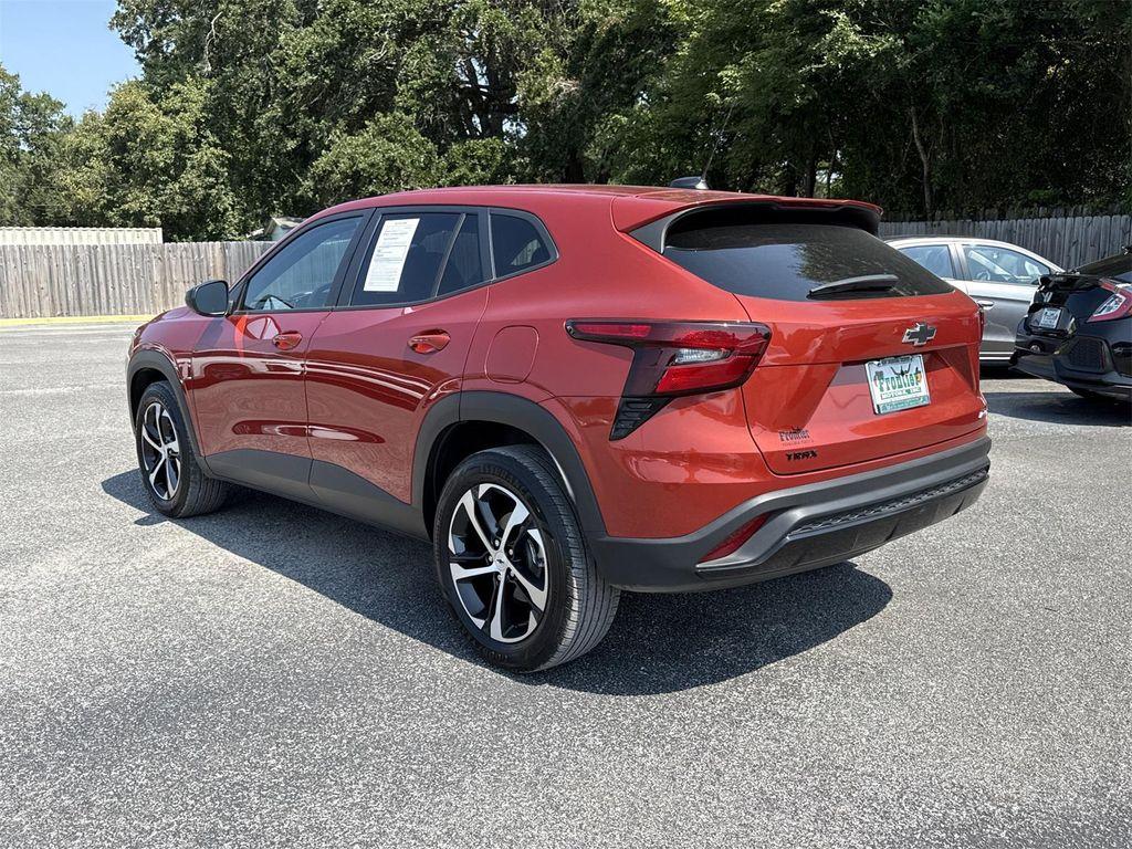 used 2024 Chevrolet Trax car, priced at $23,900