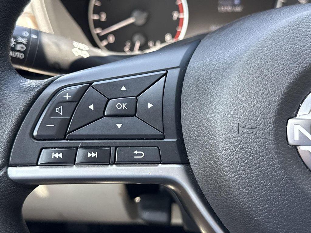 used 2023 Nissan Altima car, priced at $22,900