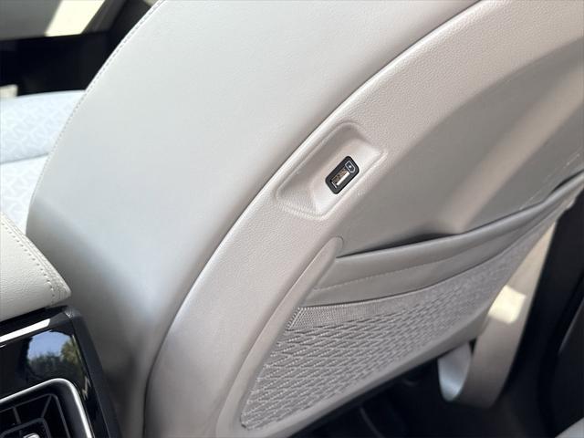 used 2023 Kia Sorento car, priced at $36,900