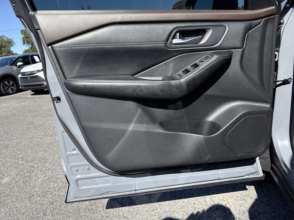 used 2023 Nissan Rogue car, priced at $25,900